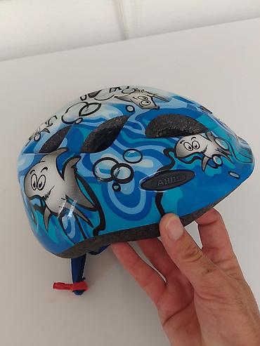 Oprema za bicikliste: Dečja biciklistička kaciga ABUS – motiv ajkule vel 45-50 obim - — 9