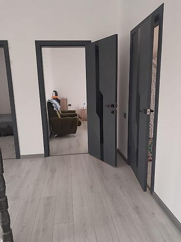 Продажа коттеджей и домов: Продается двухэтажный кирпичный дом с большим участком. 4,5 соток — 9