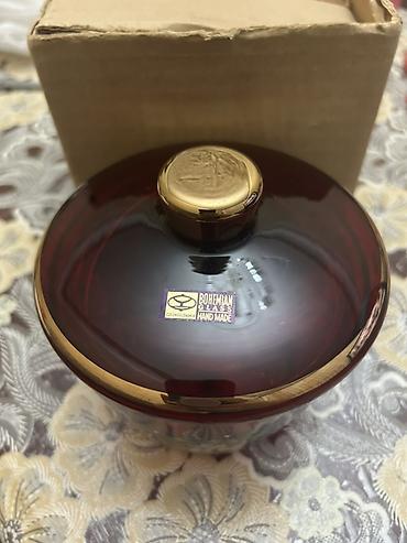 konfet qabı: Bohemian Glass (Czechoslovakia) əl işi qapaqlı şirniyyat qabı - — 2