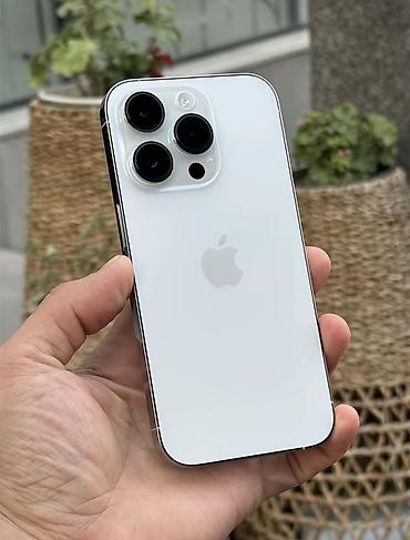 playstation 4 games: IPhone 14 Pro, Б/у, 256 ГБ, Белый, 66 % — 1
