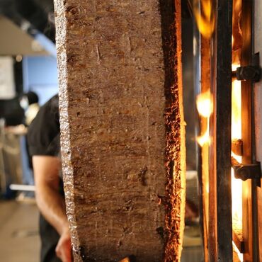 Ət: Et doneri hazir sish 11 azn — 10