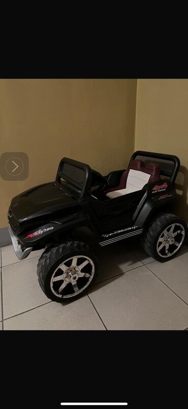 электро машинка на пульте управления: Детский электрокар