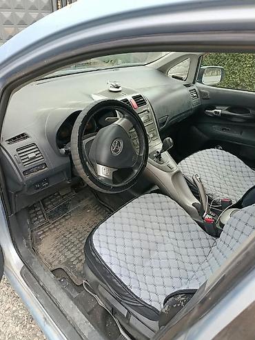 айон ю: Toyota Auris: 2007 г., 1.6 л, Робот, Бензин, Хэтчбэк — 3
