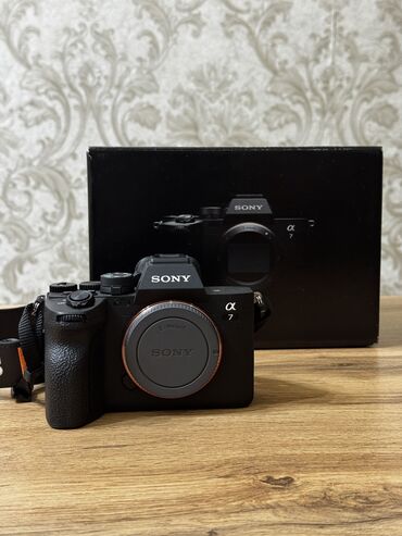 аристон сатып алам: Продаю: Профессиональный фотоаппарат Sony A7 4 в идеальном состоянии