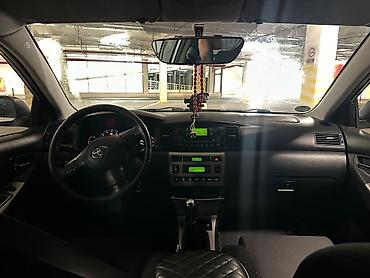 Toyota: Toyota Corolla hatchback (E120), gümüşü rəng. - Kuzov: 5 qapılı — 7