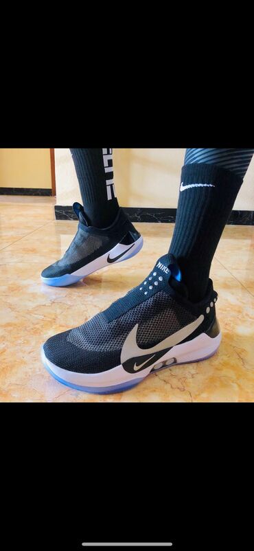 обувь zara: Nike Adapt BB