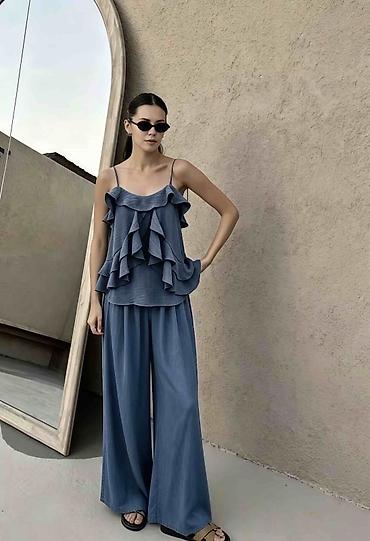 stradivarius sorc: Zenski komplet – top na bretele sa volanima + široke pantalone 2900 — 1