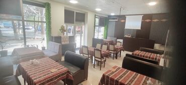 Restoran, kafelər: Restoran/kafe üçün hazır fəaliyyət göstərən məkan - Şəhər küçəsinə — 3