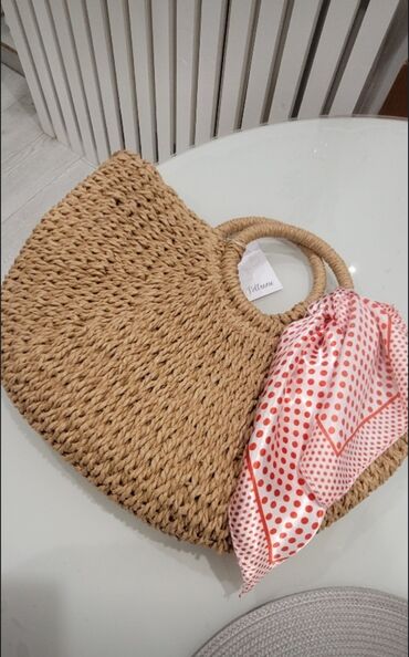 Çantalar: Əl çantası, Yeni — 9