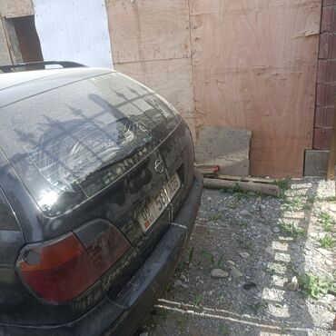 пасат в4: Nissan Primera: 2001 г., 2 л, Механика, Дизель, Универсал