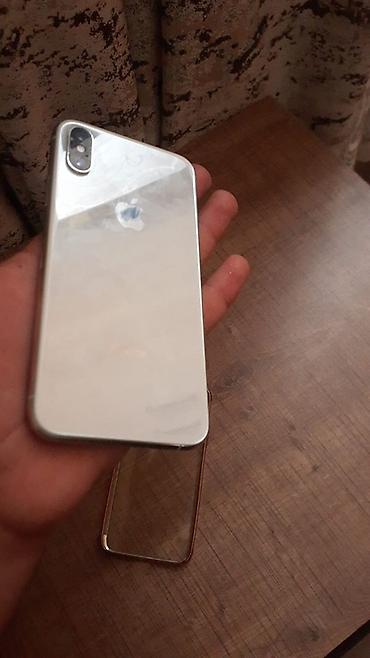 Apple iPhone: IPhone X, 256 GB, Gümüşü, Face ID — 9