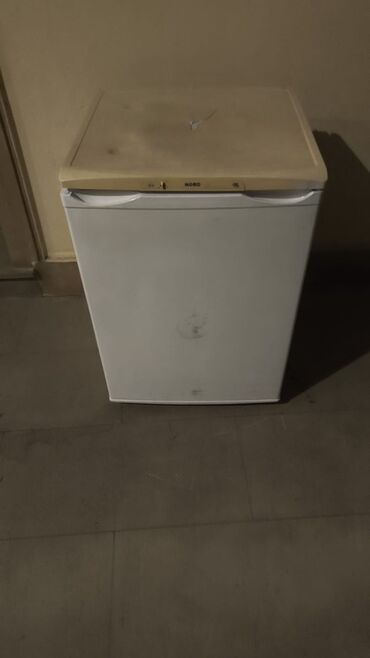 soyuducular mini: NORD mini soyuducu - Növ: Masaüstü/mini soyuducu - Rəng: Ağ (üst