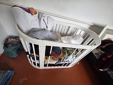 Прямые диваны: Прямой диван, Б/у — 6