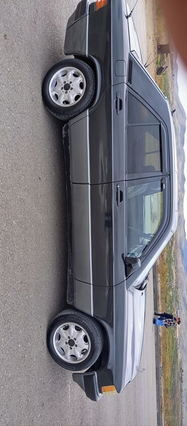 авто дешево купить: Mercedes-Benz 190 (W201): 1.8 л | 1991 г. Седан