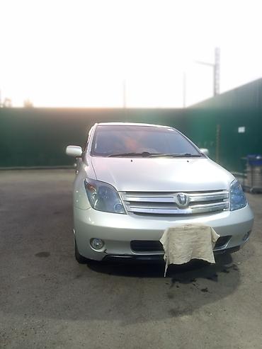 дайхатсу рокки: Toyota Ist: 2002 г., 1.3 л, Автомат, Бензин, Хэтчбэк — 3