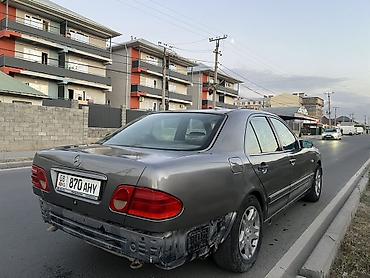 е 24: Mercedes-Benz E-Class: 1998 г., 2.2 л, Автомат, Бензин, Седан — 4