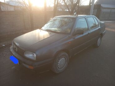 фольксфаген венто: Volkswagen Vento: 1994 г., 1.8 л, Механика, Бензин, Седан