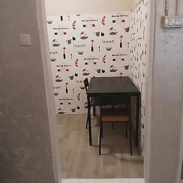 Stan na dan: Garsonjera - Prizemni ulaz kroz ograđenu terasu sa stepeništem i — 9