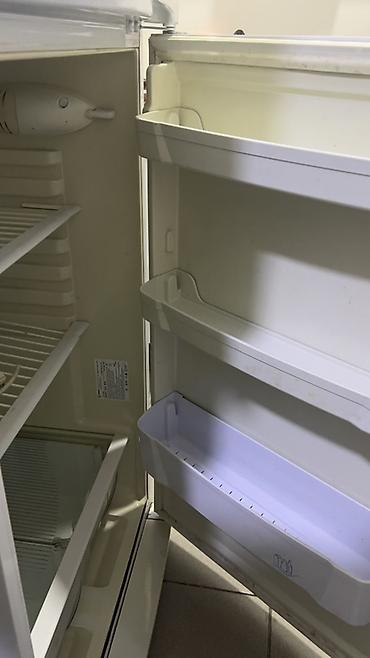 i̇kinci əl utu: İşlənmiş 2 qapılı Indesit Soyuducu Satılır, rəng - Ağ — 3