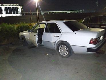 mercedes benz e 200: Mercedes-Benz W124: 1991 г., Механика, Седан — 3