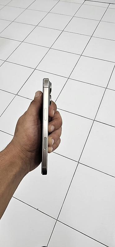 iphone apple 6s: IPhone 16 Pro, 128 GB, Gümüşü, Simsiz şarj, Face ID, Sənədlərlə — 5