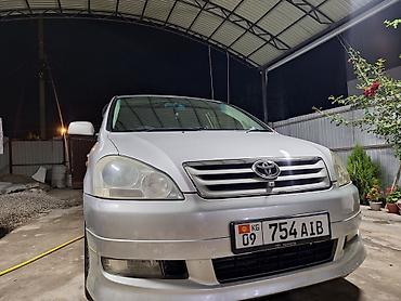 чехлы бу: Toyota Ipsum: 2003 г., 2.4 л, Автомат, Бензин, Минивэн — 7