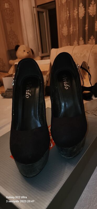 туфли женские: Туфли, Размер: 38, цвет - Черный, Б/у