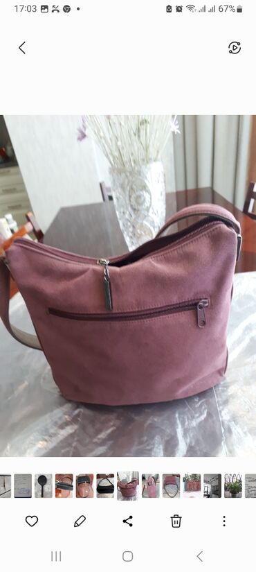 розовая сумка: Сумка замшевая, карманы с капроновыми замками и качественного пошива