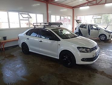mitsubishi evo 8: Volkswagen Polo: 2012 г., 1.6 л, Механика, Газ, Седан — 2