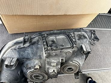 Передние фары: Комплект передних фар Toyota — 21