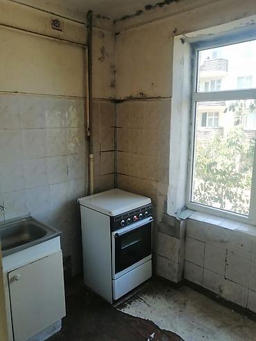 sabuncuda satllq evler: Sumqayıt, 2 otaqlı, Köhnə tikili, 52 kv. m — 4