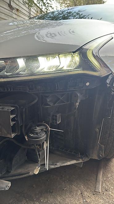 led lights: Передние и задние световые элементы для автомобиля. В комплекте: - — 4
