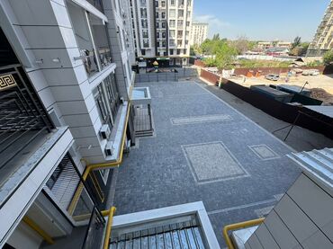 продажа: 3 комнаты, 77 м², Элитка, 3 этаж, Евроремонт
