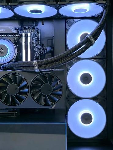 Desktop računari i radne stanice: Ryzen 7 9800X3D RX 9070XT X870E 32GB 2TB - SM157PC. ✨ Prodaja i — 21