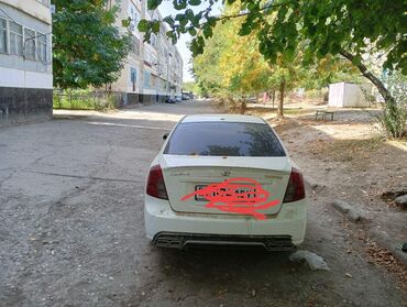 Daewoo: Daewoo Lacetti: 2003 г., 1.5 л, Механика, Бензин, Седан