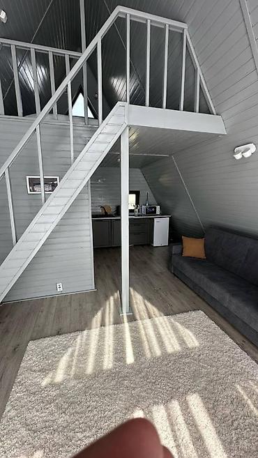 Продажа отелей и хостелов: Продаются 3 A-frame дома в живописном селе Арашан! Внутри все для — 7