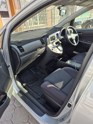 Toyota: Toyota WISH: 2003 г., 1.8 л, Автомат, Бензин, Универсал — 10