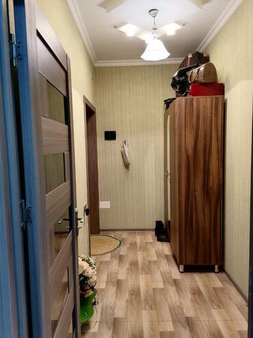 Yeni tikili: 3 otaqlı, Yeni tikili, 100 kv. m — 9