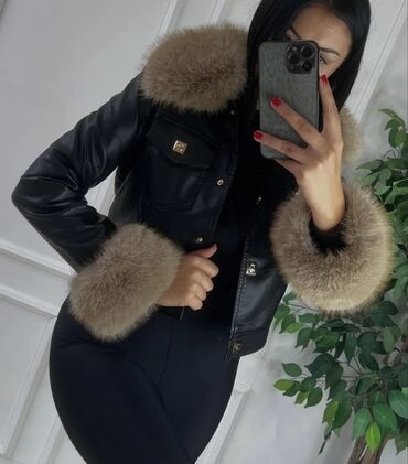 Zimske jakne: M, Jednobojni, Sa postavom, Krzno — 11