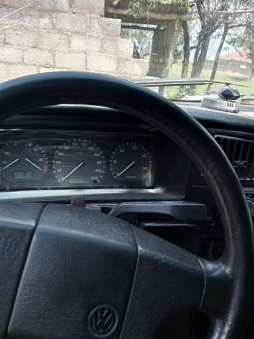 sprinter 315: Volkswagen Passat: 1989 г., Седан — 3