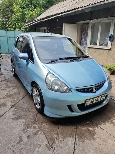 фит автомобиль: Honda Fit: 2006 г., 1.5 л, Вариатор, Бензин, Хетчбек