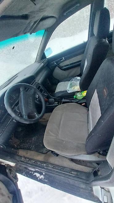 Audi: Audi 100: 1996 г., Седан — 10