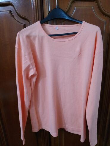 Bluze: Tri za 1000din.po izboru — 18