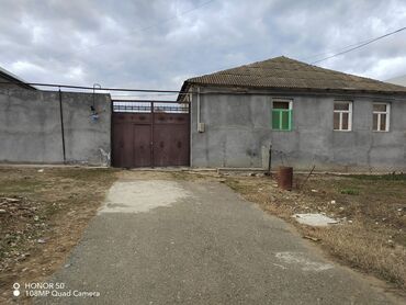 sabuncu rayonu sabuncu qesebesinde satilan evler: 3 otaqlı, 200 kv. m, Kredit yoxdur, Orta təmir