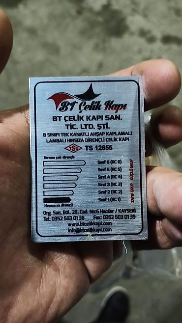 2106 qapi: BT Çelik Kapı – B sinfi, tək qanadlı, ağac örtüklü, lamelli, oğruya — 1