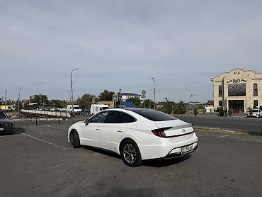 Продажа авто: Hyundai Sonata: 2020 г., 2 л, Автомат, Бензин, Седан — 4