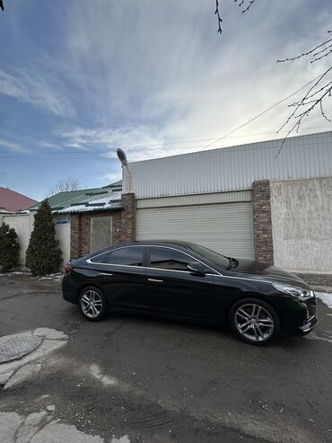 Hyundai: Hyundai Sonata: 2018 г., 2 л, Автомат, Бензин, Седан