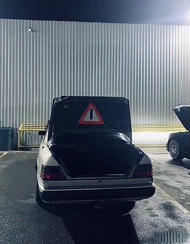 mersedes e class: Mercedes-Benz W124: 1990 г., 2.3 л, Механика, Бензин, Седан — 9