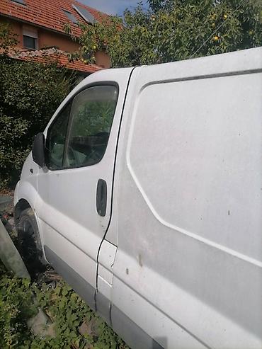 program za dijagnostiku auta: Opel Vivaro furgon – bela boja, dvoja zadnja krilna vrata sa staklima — 6