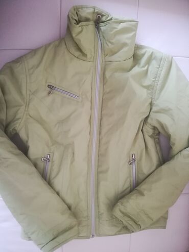 kozna jakna sa krznom: Jakna vel M, zelene boje kao nova, obim grudi 84 cm, dužina 51 cm